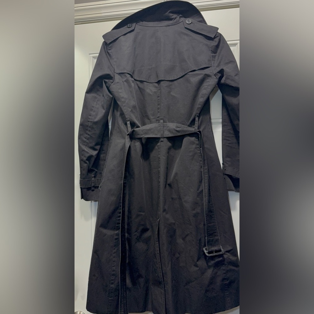 Burberry Irene Black Double-Breasted Trench Coat - Picture 7 of 16